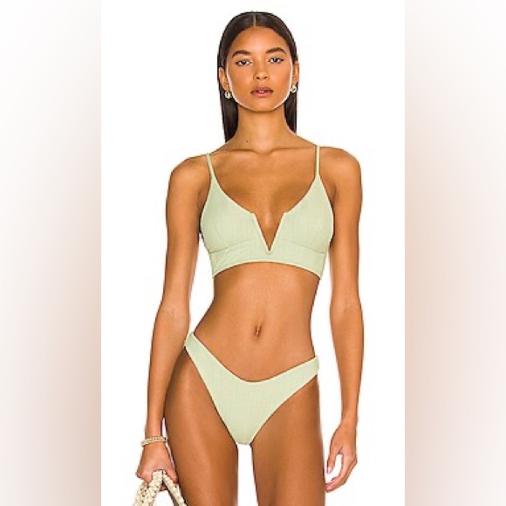 L*SPACE NWT SIREN TOP